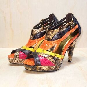 Pierre Dumas Multi-Color Heeled Shoe Women's Size 7.5 M